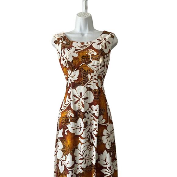Vintage Royal Hawaiian Floral Maxi Dress - Picture 7 of 10